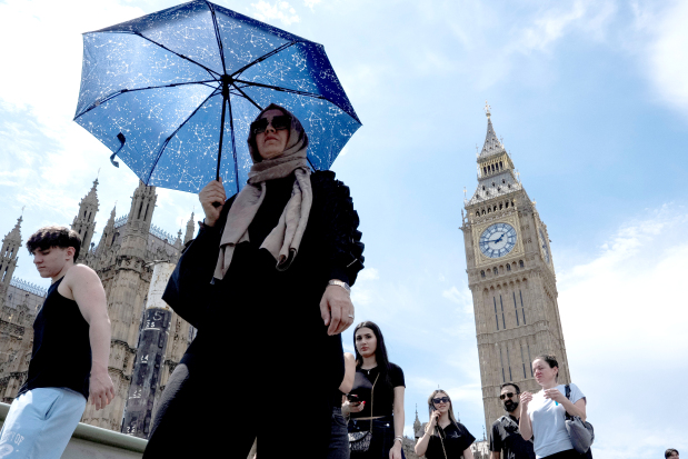 Record temperatures hit England and Spain